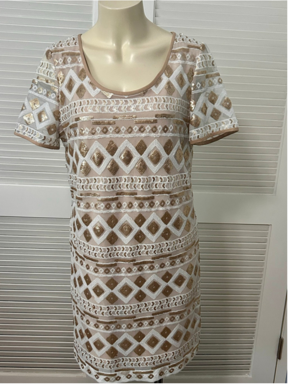 Muse Sequin Geometric Shift Dress Size 14 Ivory Gold Beige Knee Length